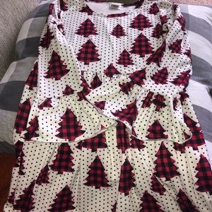 Adorable girls Christmas tree dress